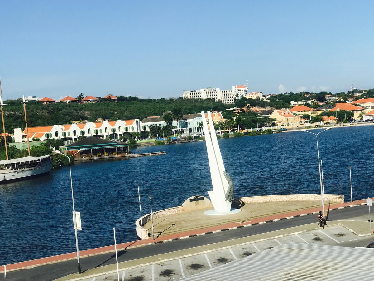 Hotel De Ruyterkade Willemstad Eksteriør bilde